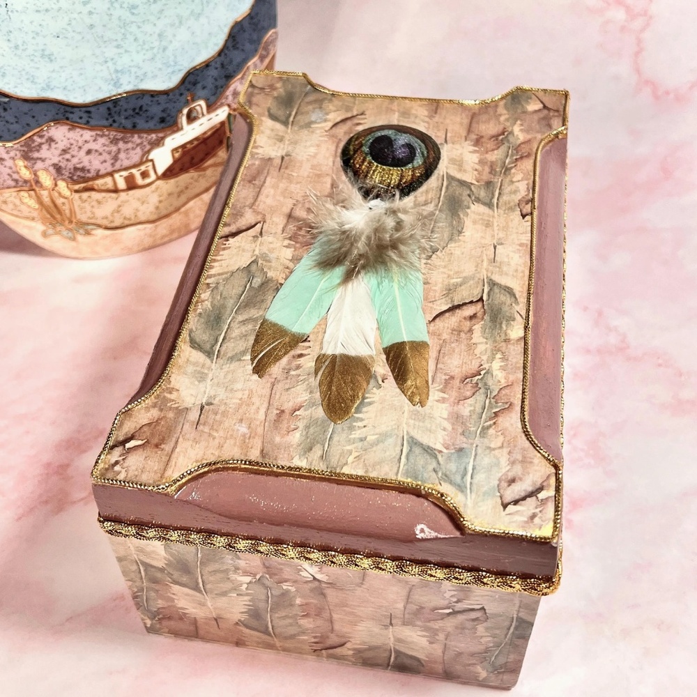 Feather Theme Wooden Jewelry Box For Women